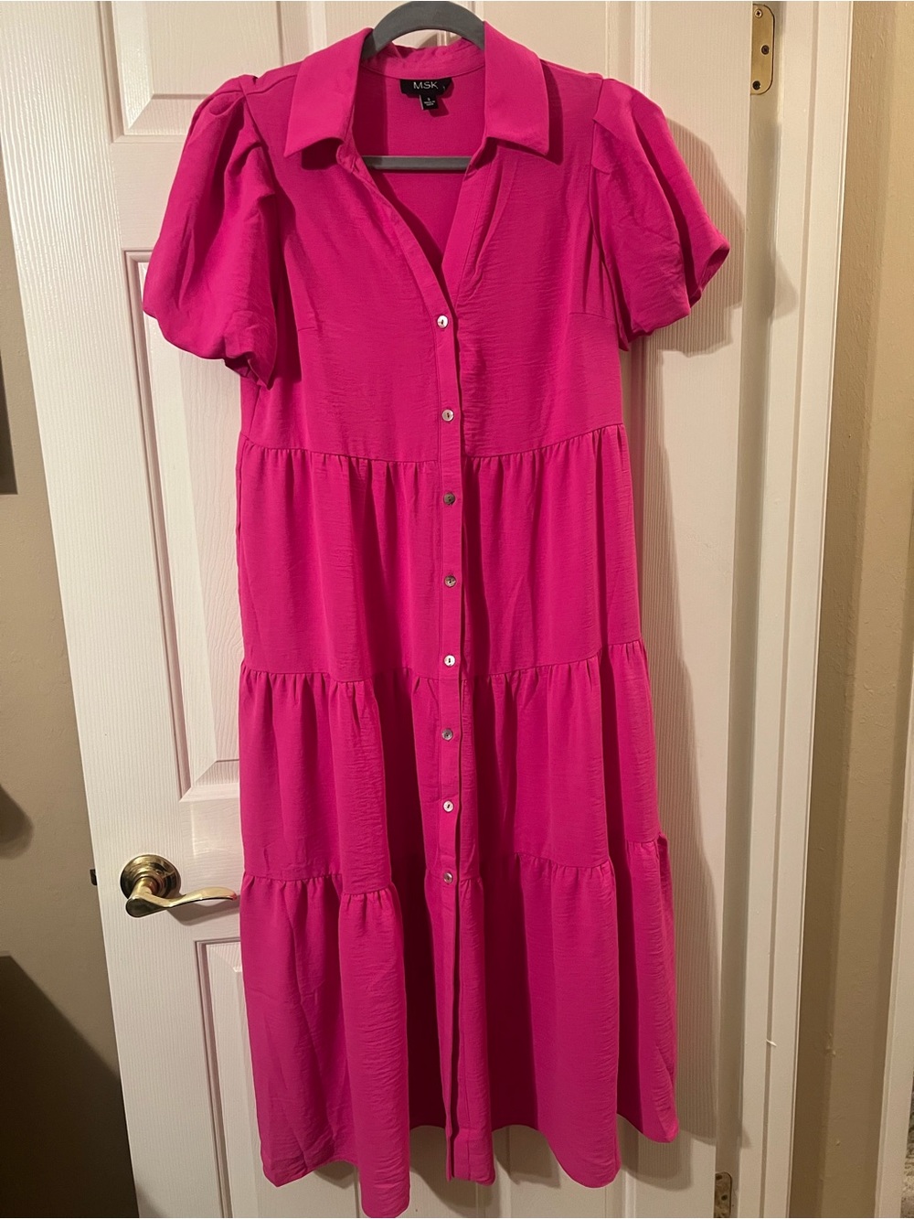 NWOT MSK Macy’s Barbie Pink Button Front Short Puff Sleeve Maxi Dress Size Small